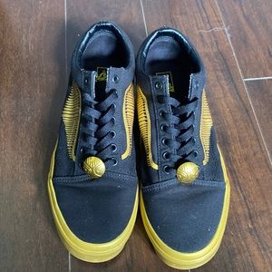 Old school Harry Potter golden snitch vans